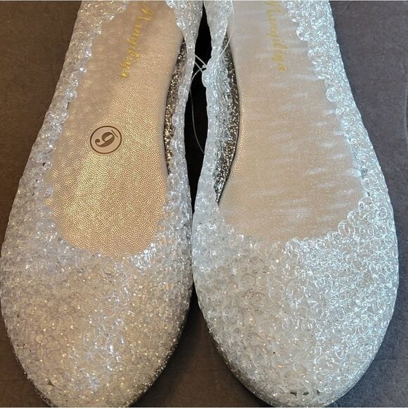 BRAND NEW KIDS MANGILIYA JELLY FLAT SANDAL - Picture 1 of 16